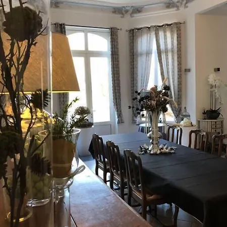 Hotel Le Carré Des Arts Le Cateau-Cambresis