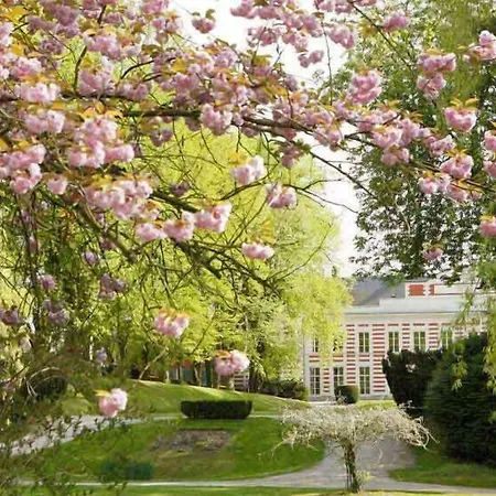 Hotel Le Carré Des Arts Le Cateau-Cambresis