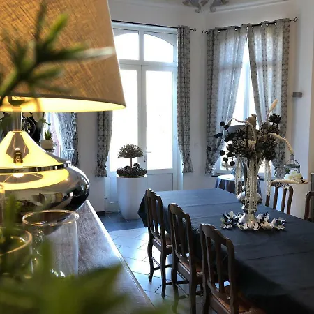 Guest house Le Carre Des Arts Le Cateau-Cambresis